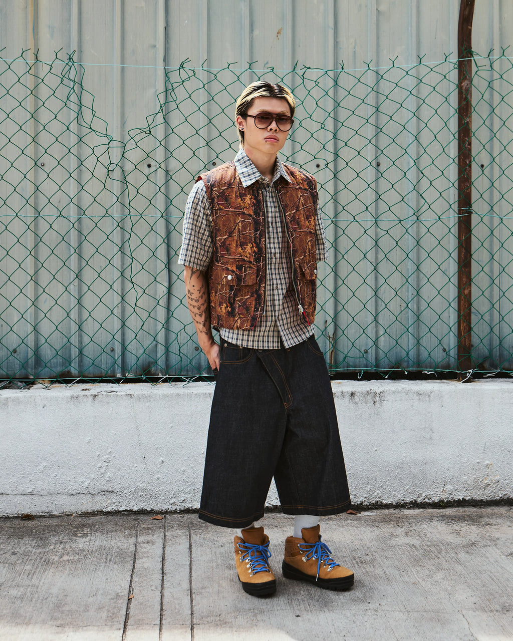 REVERSIBLE CAMO VEST
