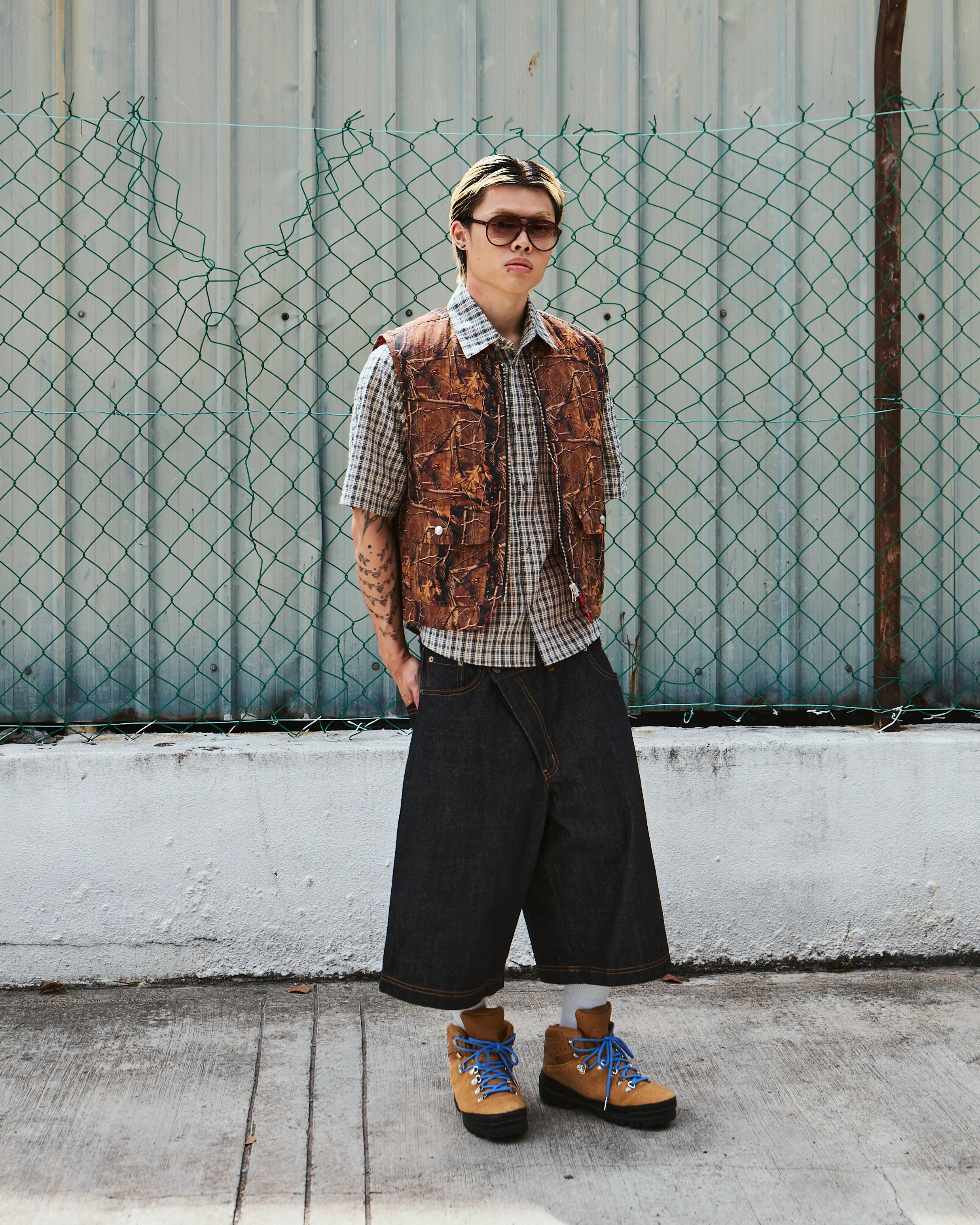 REVERSIBLE CAMO VEST
