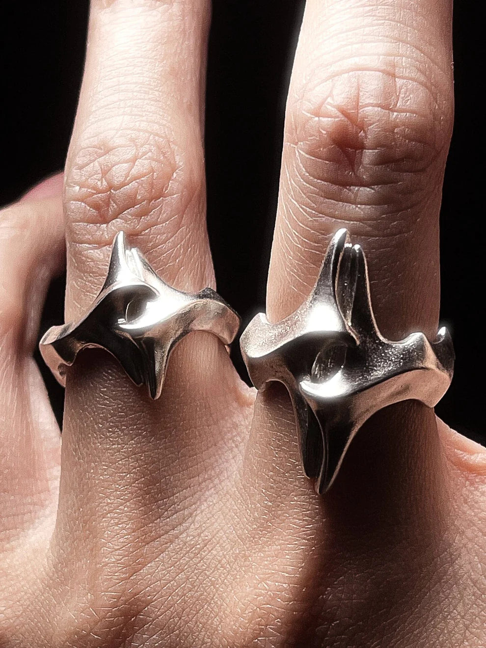 TINY RIFT HELIX RING