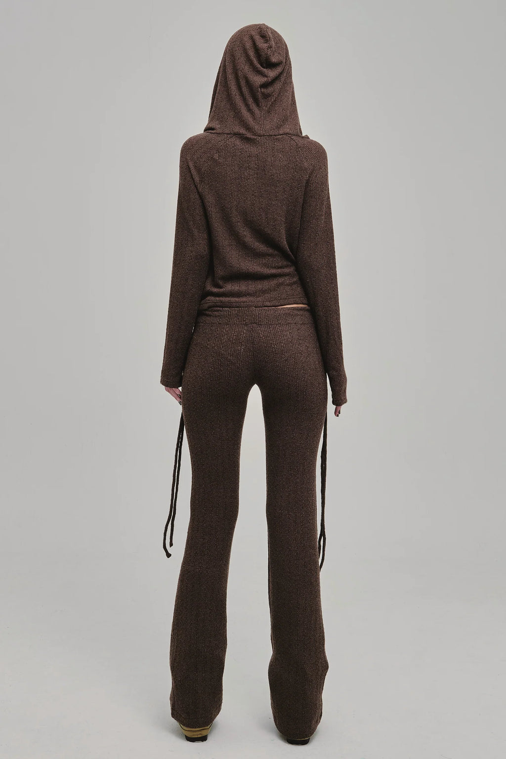 DAZED KNIT HOODIE BROWN