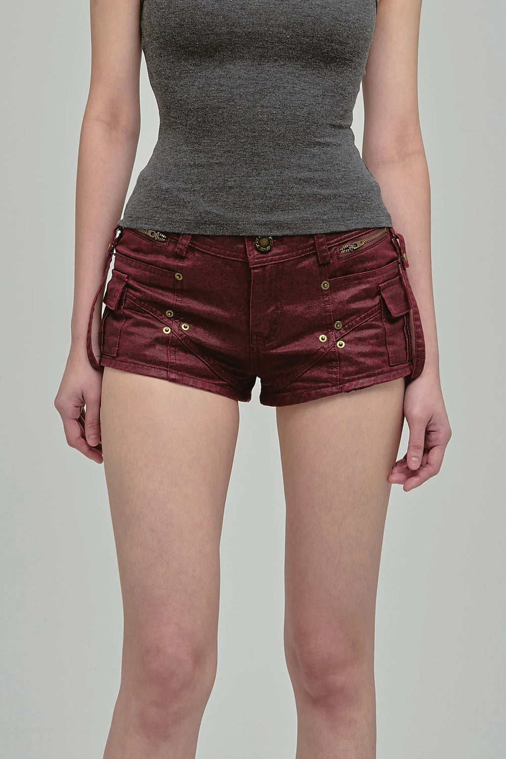 UTILITY SHORTS MAROON