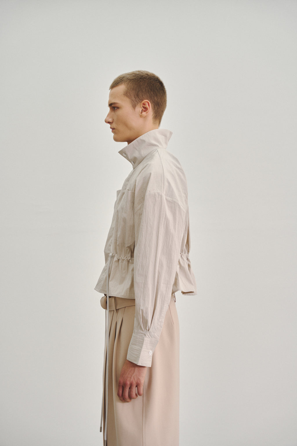 'NATHAN' SHORT JACKET CEMENT