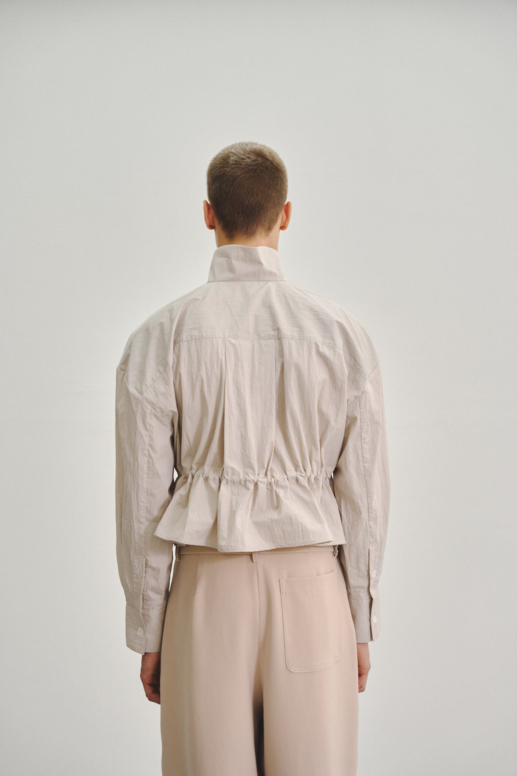 'NATHAN' SHORT JACKET CEMENT