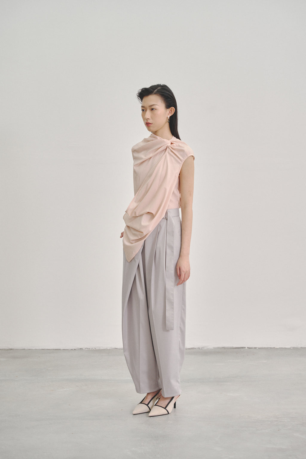 ‘Twisted Knot’ Tunic with Shawl Lapel in Stretch Tencel Rayon Blend Pink