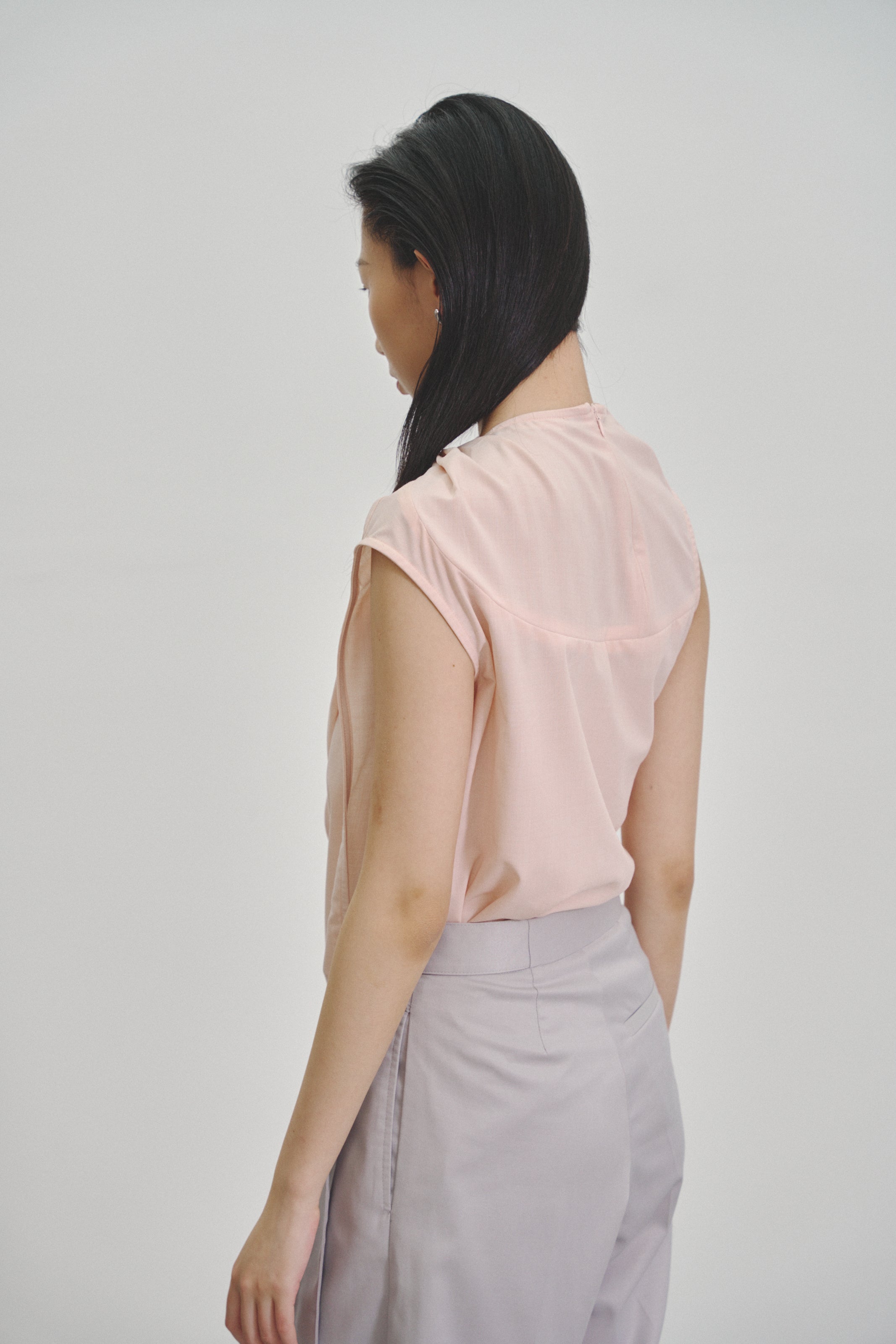 ‘Twisted Knot’ Tunic with Shawl Lapel in Stretch Tencel Rayon Blend Pink