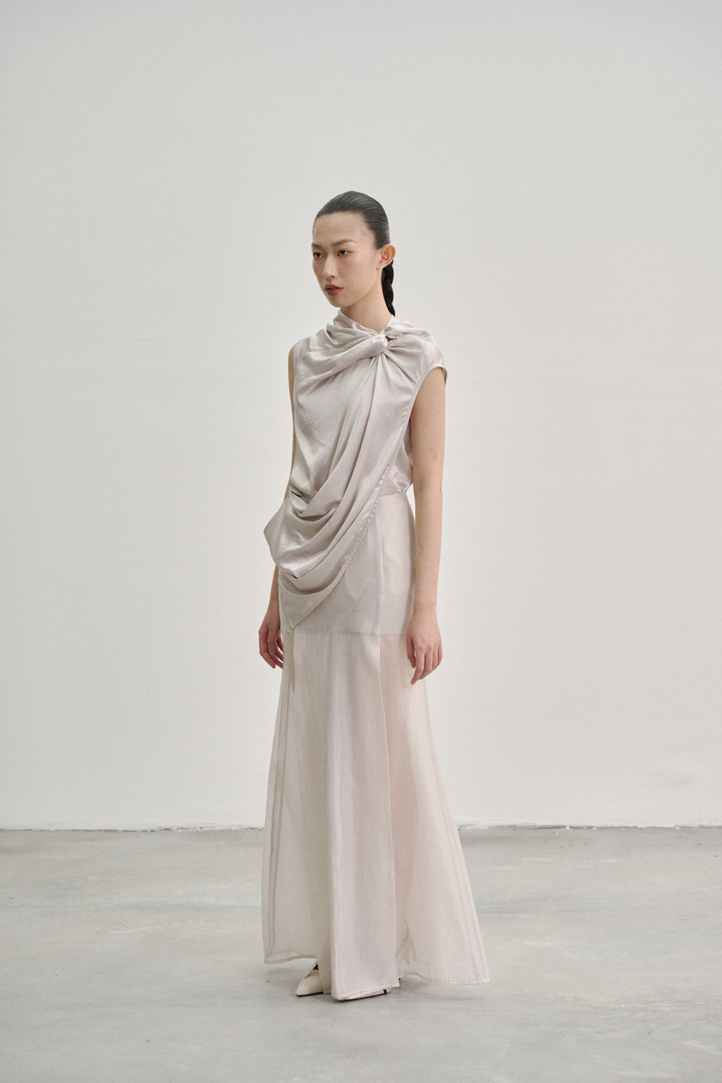 ‘Twisted Knot’ Tunic with Shawl Lapel in Cooltech Liquid Satin Grey