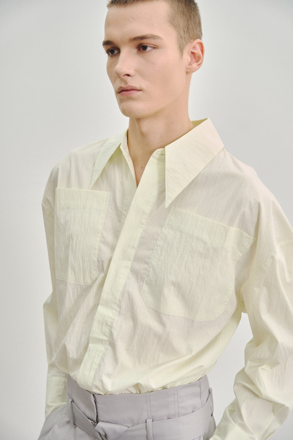 "JONA" OVERSIZED SHIRT HONEYDEW