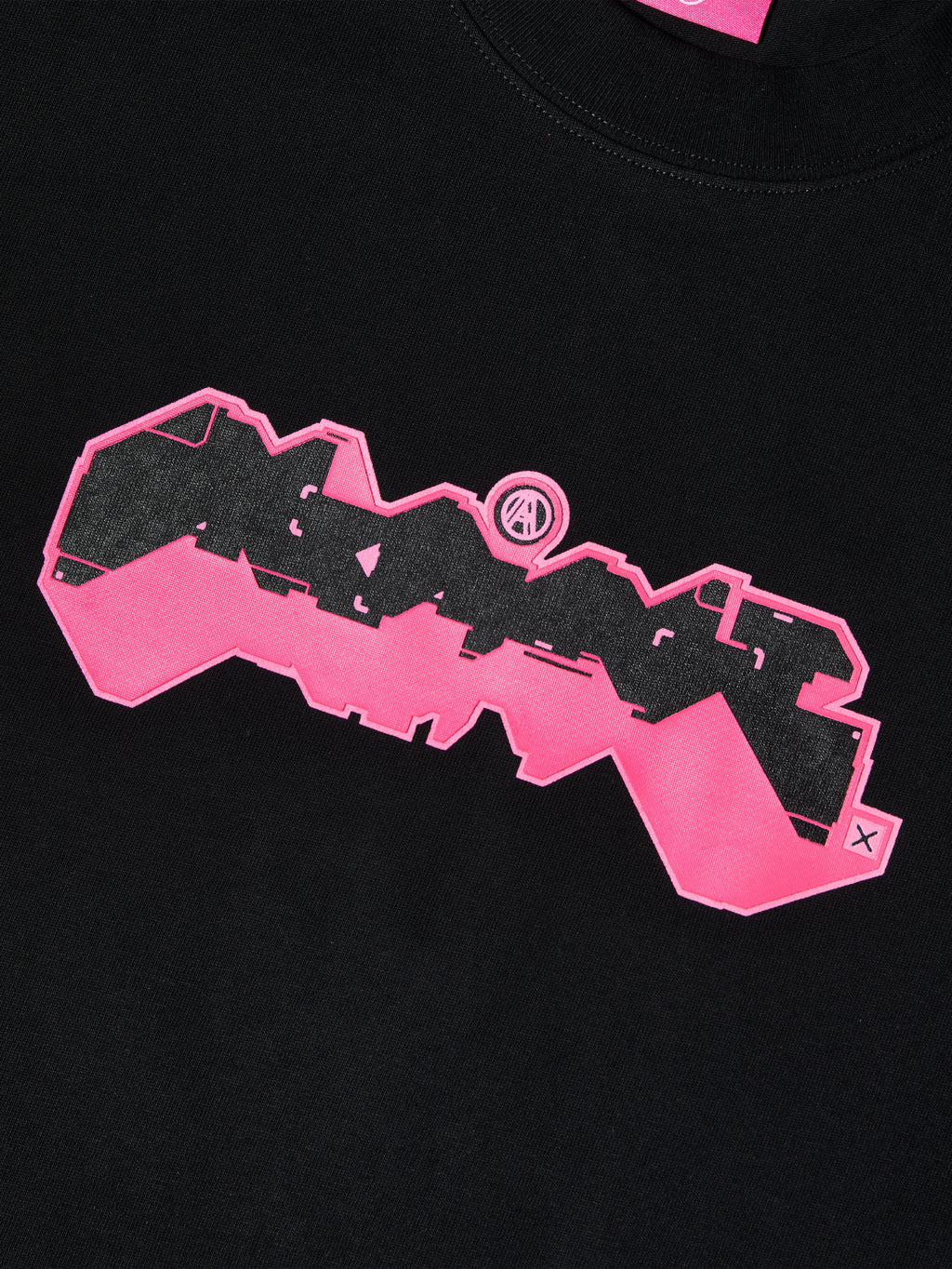GRAFFITI SPELLOUT TEE BLACK