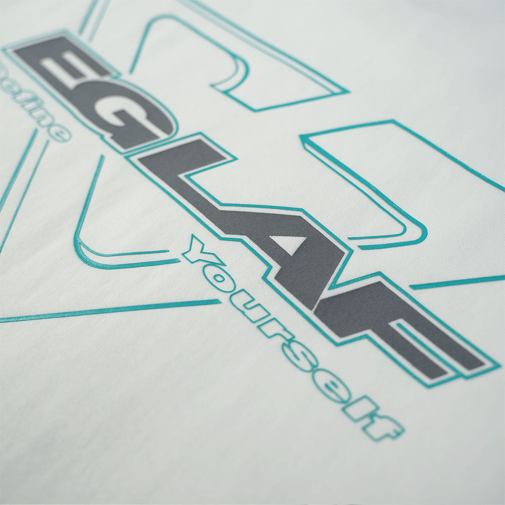 BASIC26 TRIANGLE LOGO TEE WHITE