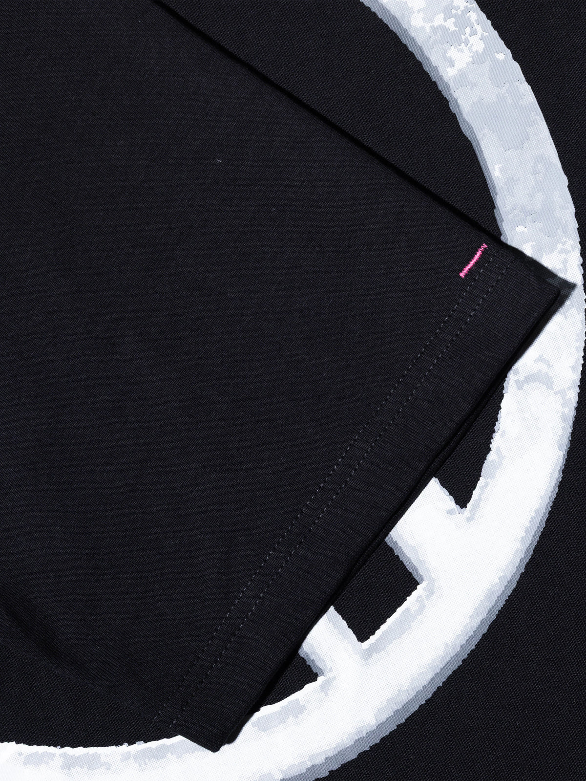 SHINE LOGO TEE BLACK