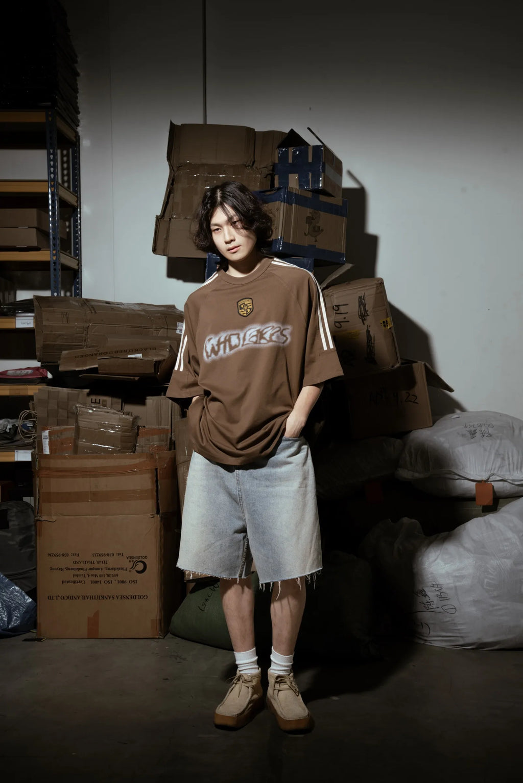 DISTORTED LOGO TEE BROWN