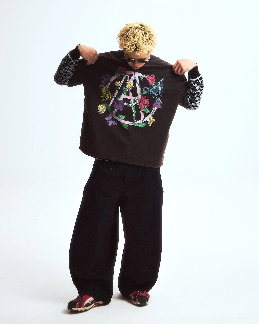WASHED BUTTERFLY BOXY TEE BLACK