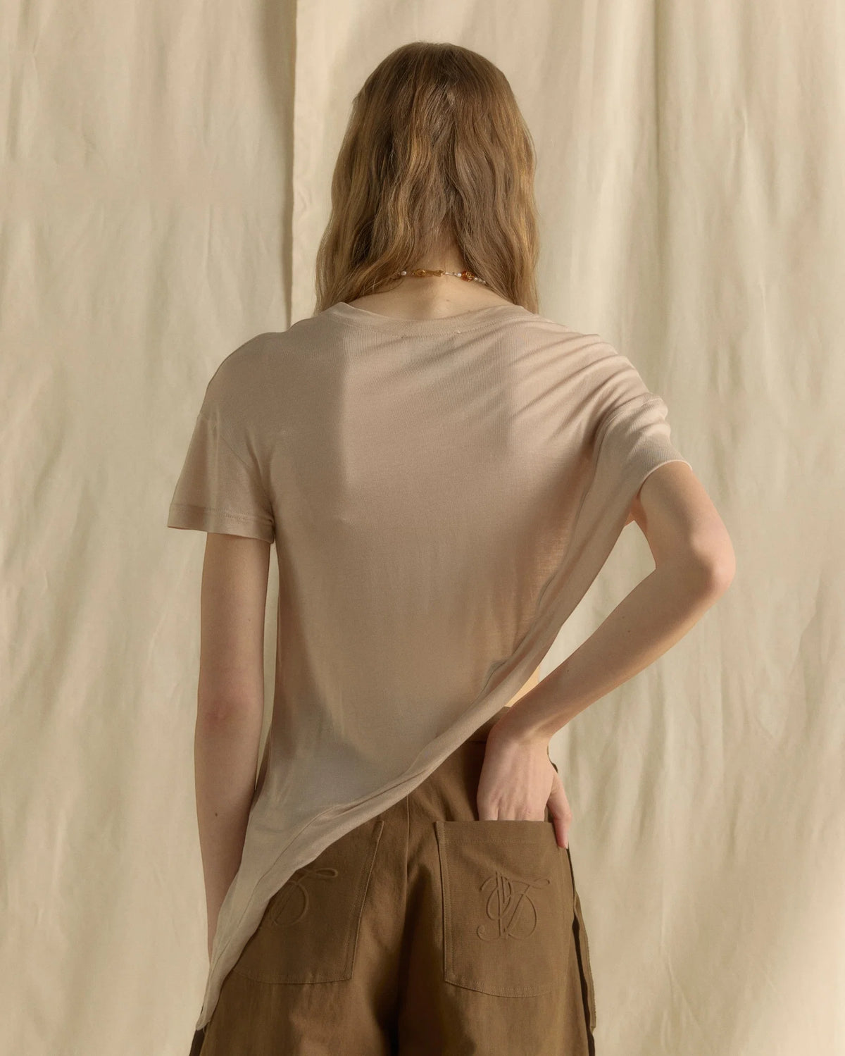 ONE SIDE SHOULDER TOP TAUPE
