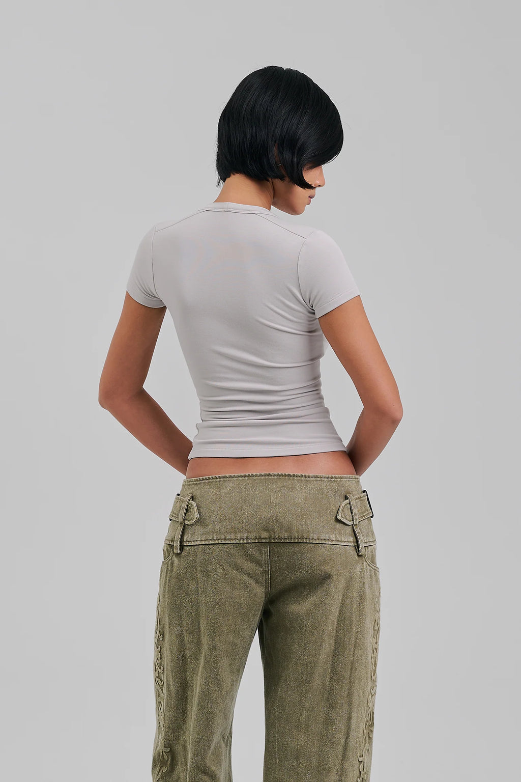 CLOVE TEE SLATE