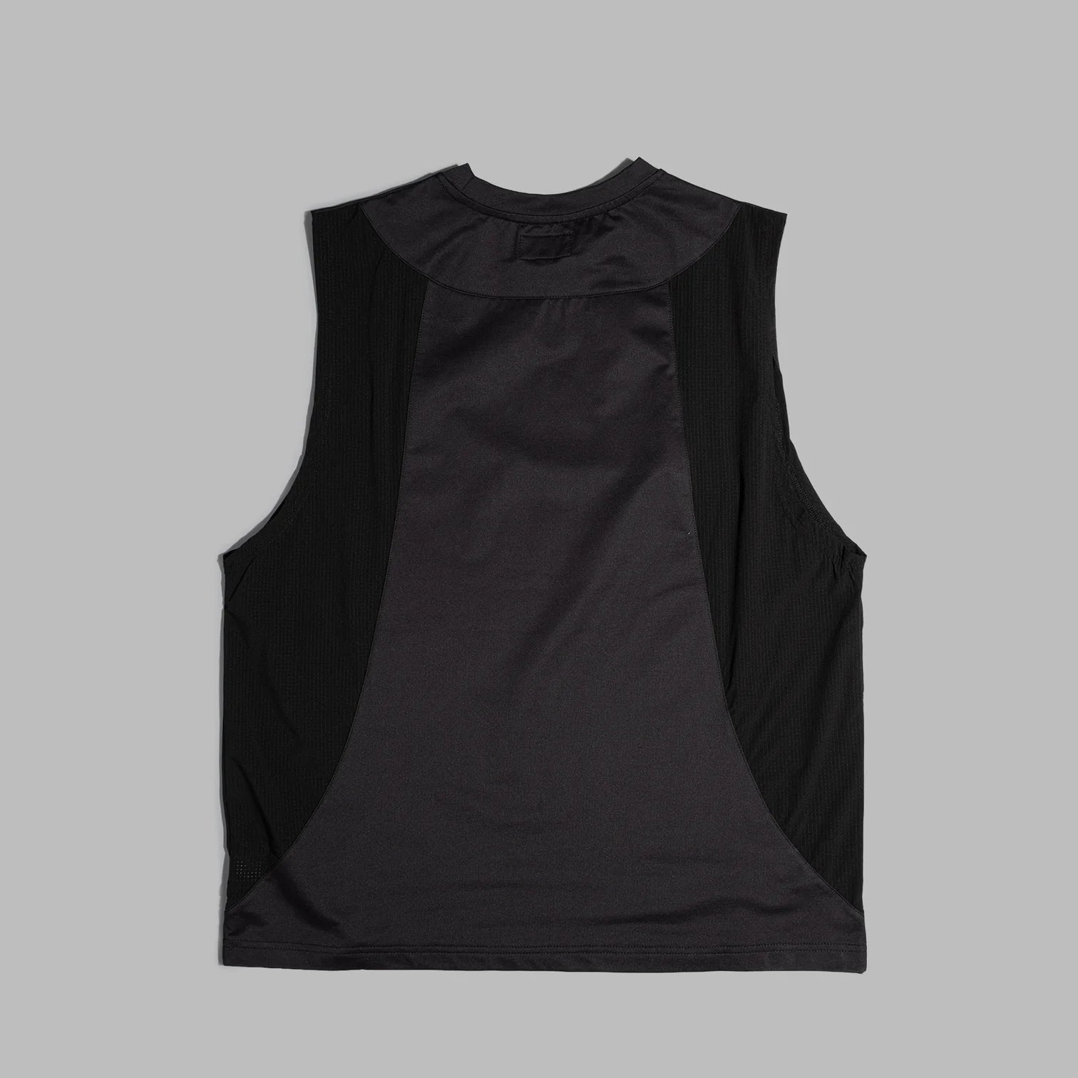 SLEEVELESS 2-TONE BLACK