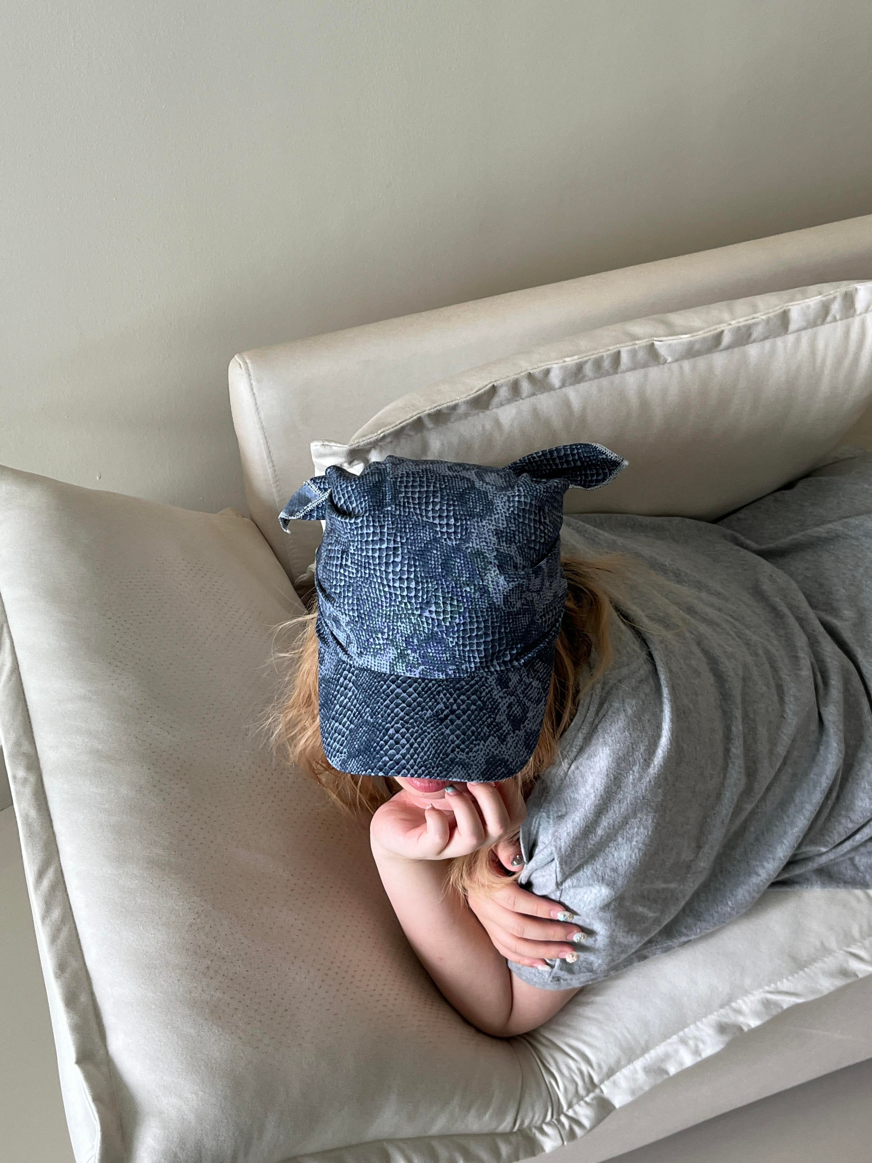 SILLYSALLY Snake Skin Scarf Hat