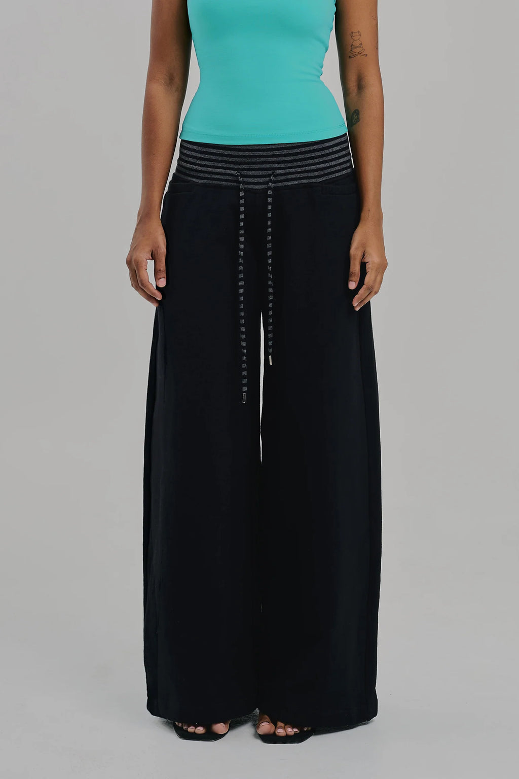 PENNY SWEATPANTS PEBBLE BLACK