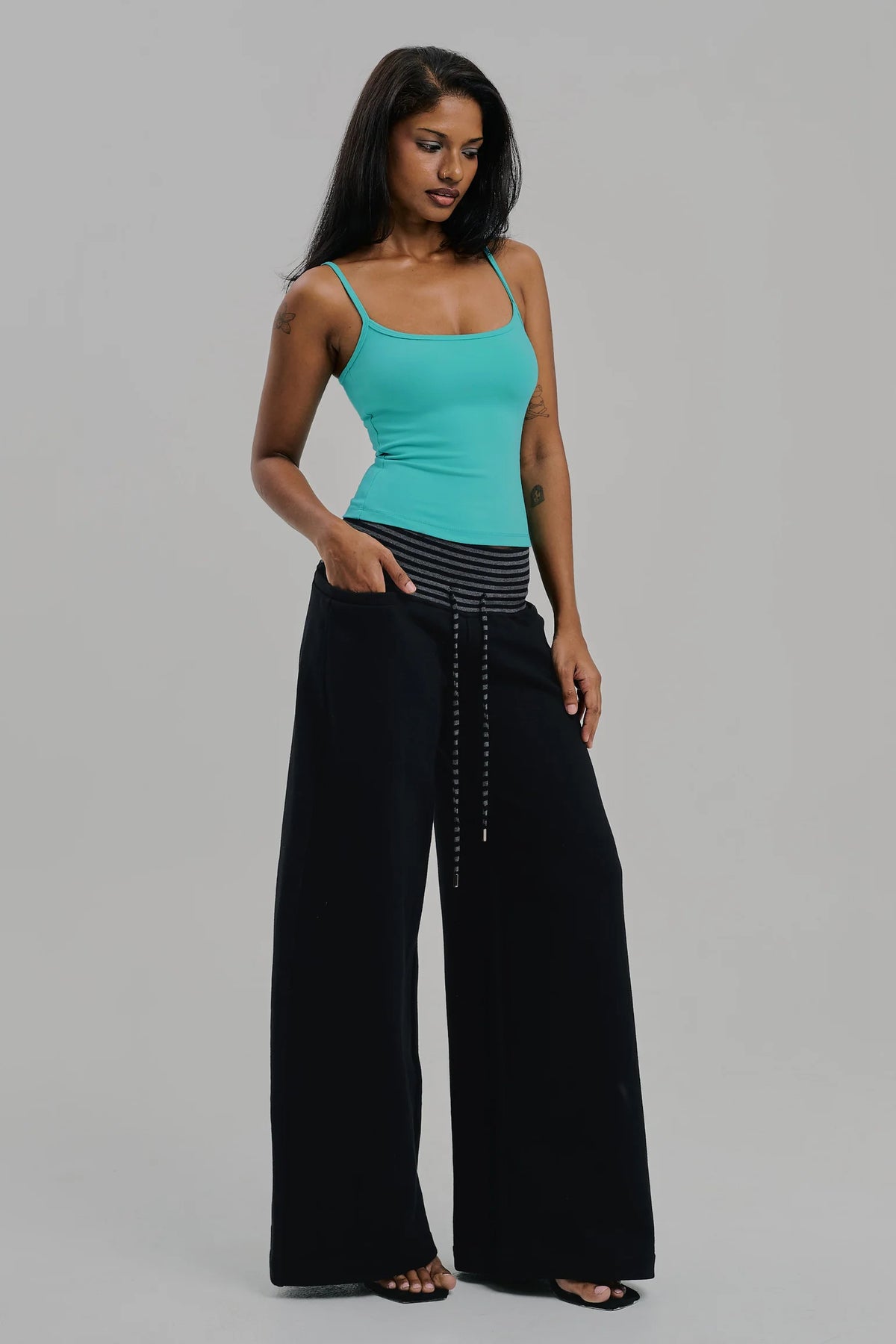 CORE TANK TOP AQUA BLUE