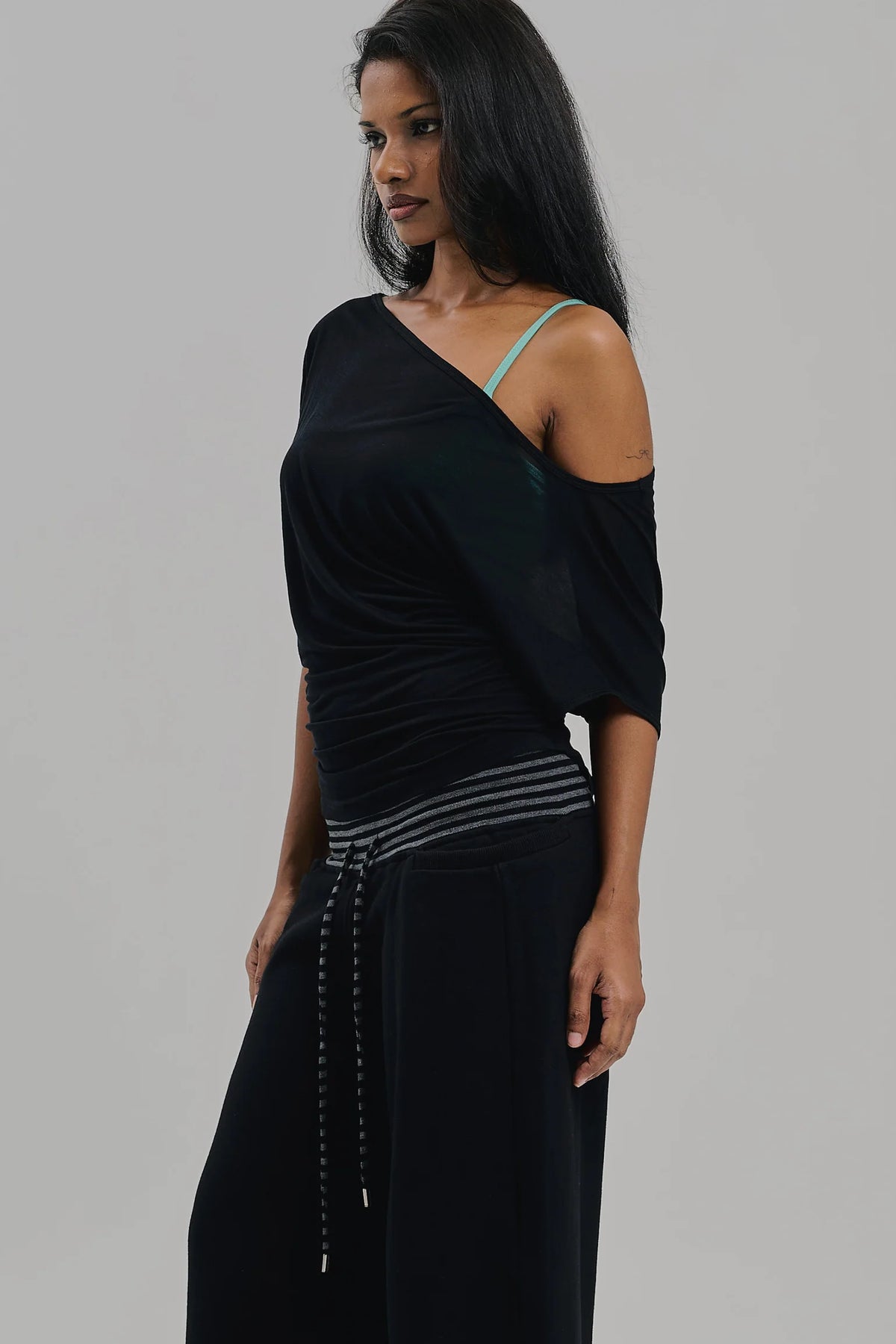 ARIA TOP BLACK SHEER