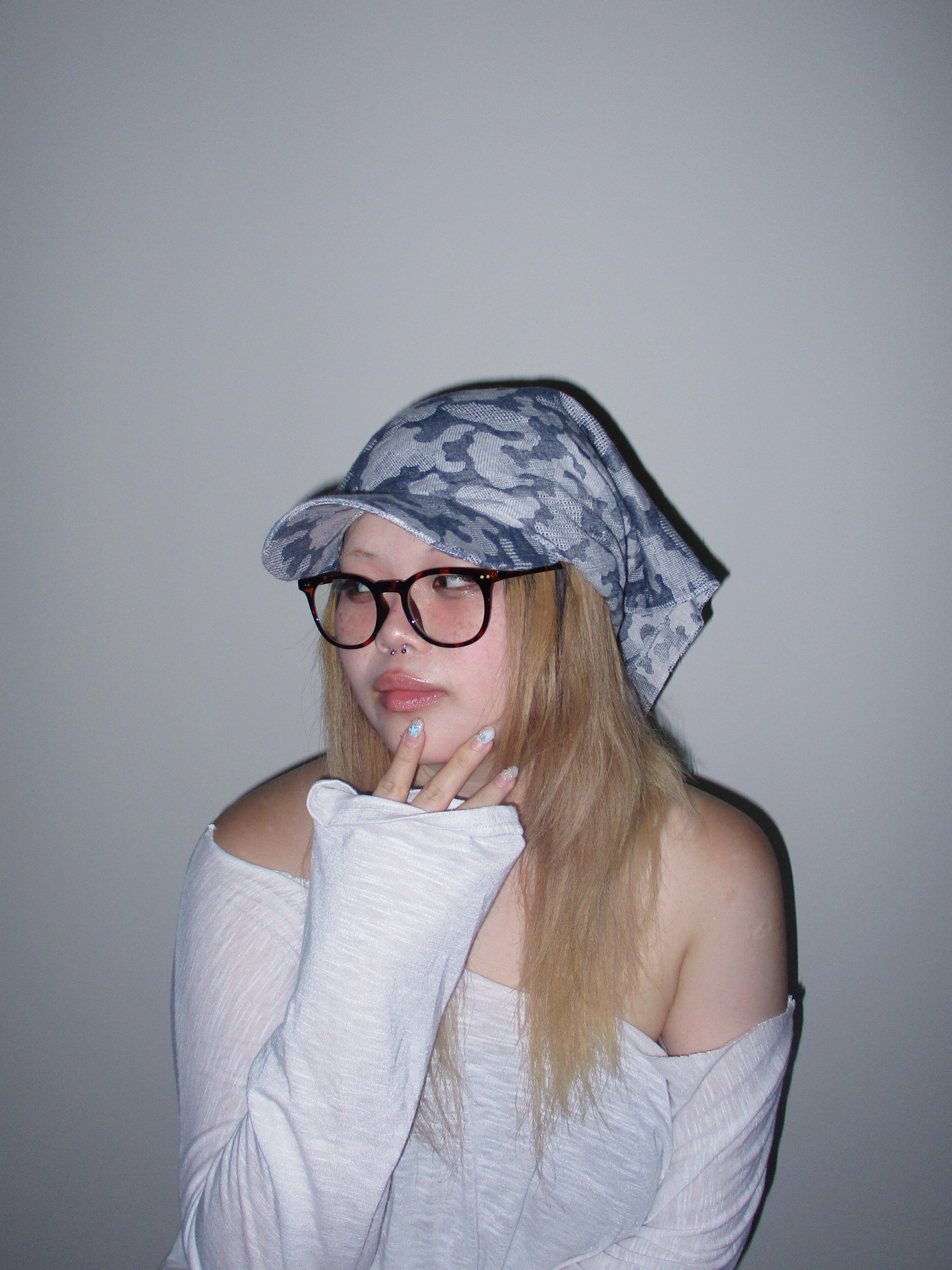 SILLYSALLY Grey Camo Scarf Hat