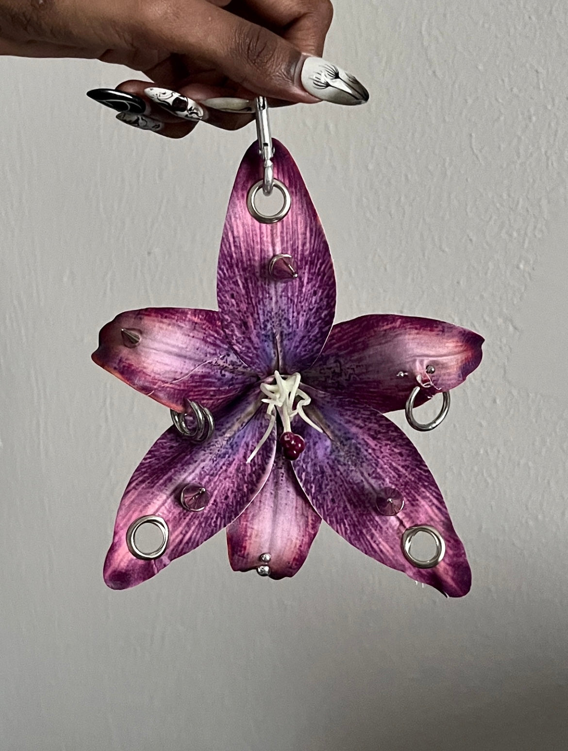 LILLY PURPLE CHARM