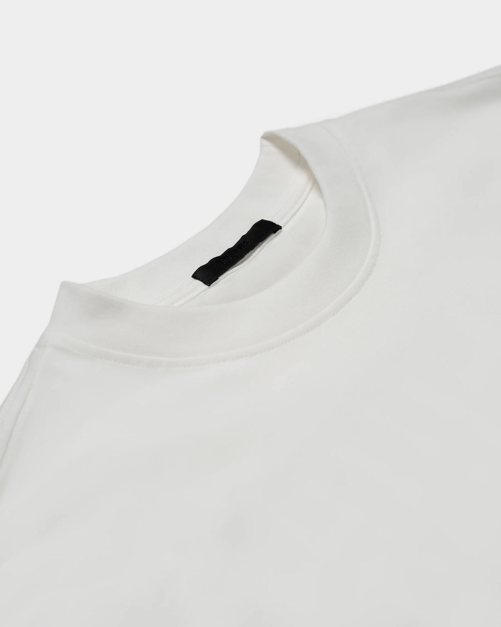 "AERO" OVERSIZED LONGSLEEVE T-SHIRT WHITE