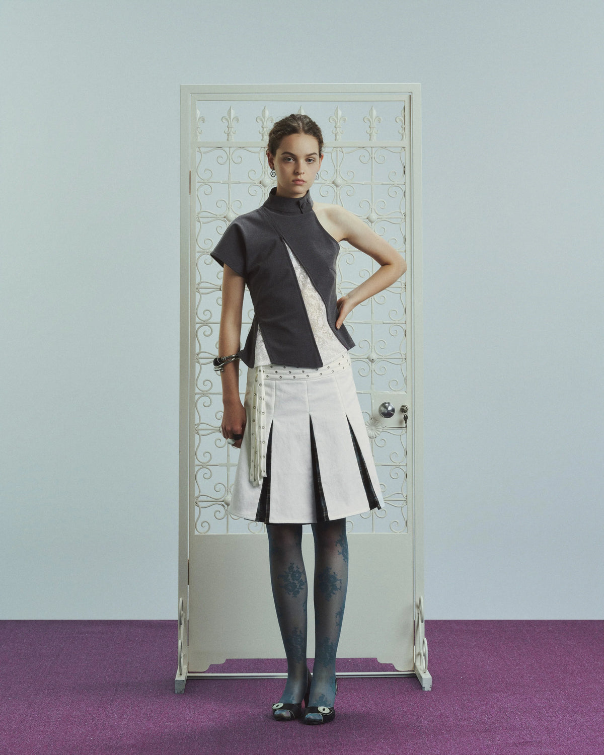 GALLERY SKIRT