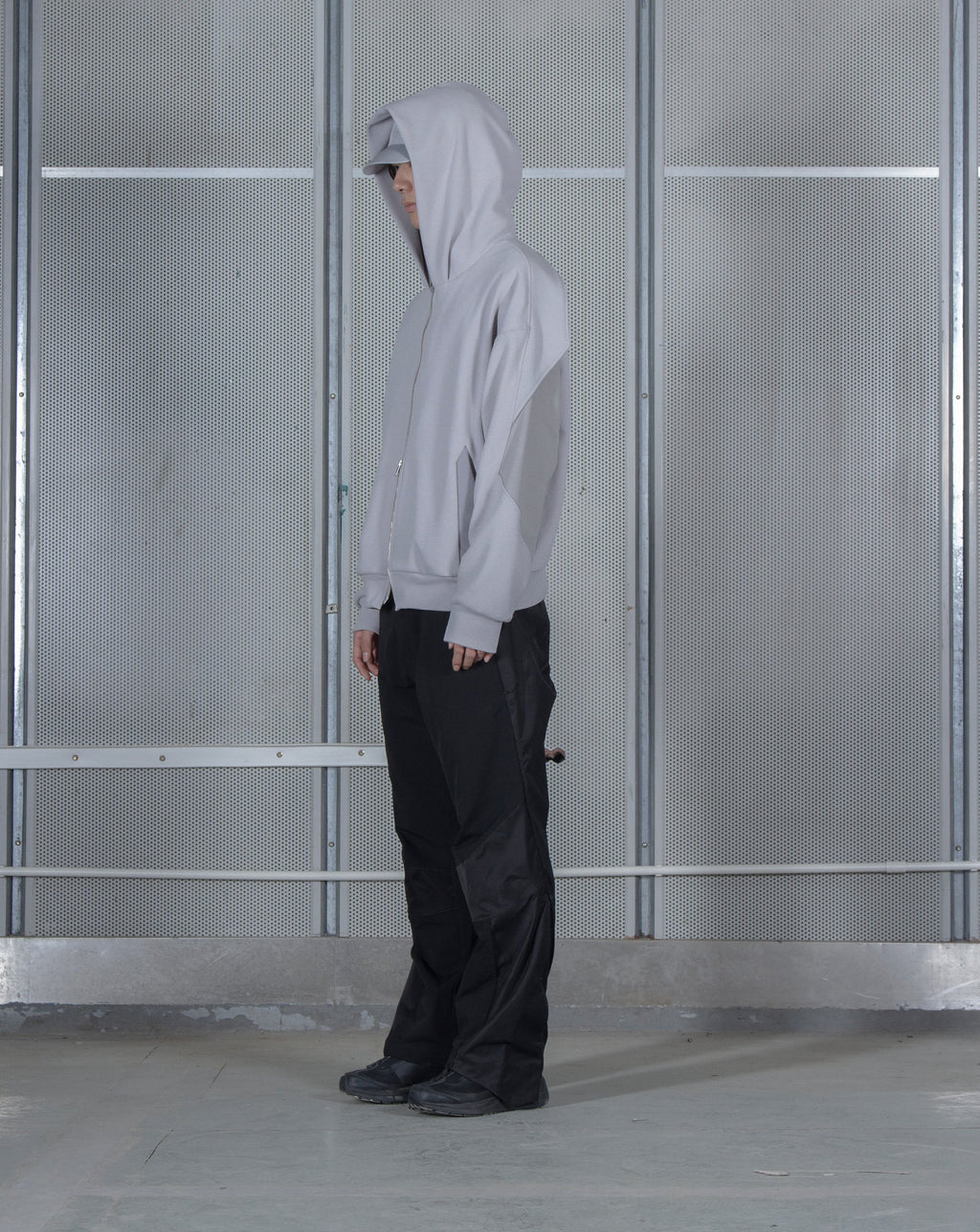 NOTINLIST LV.0 ZIP UP Y Light