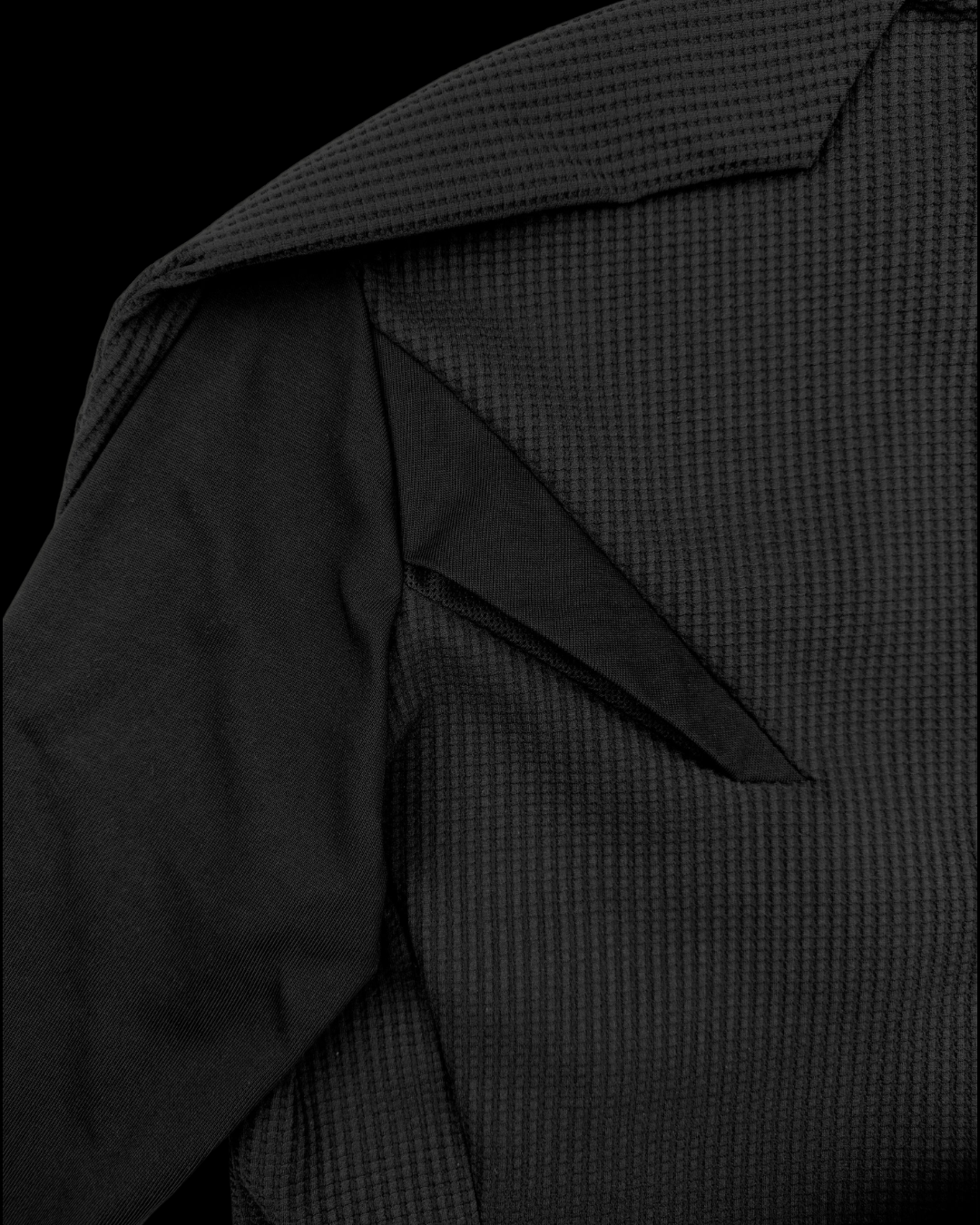 LV.2 ZIP UP BLACK X