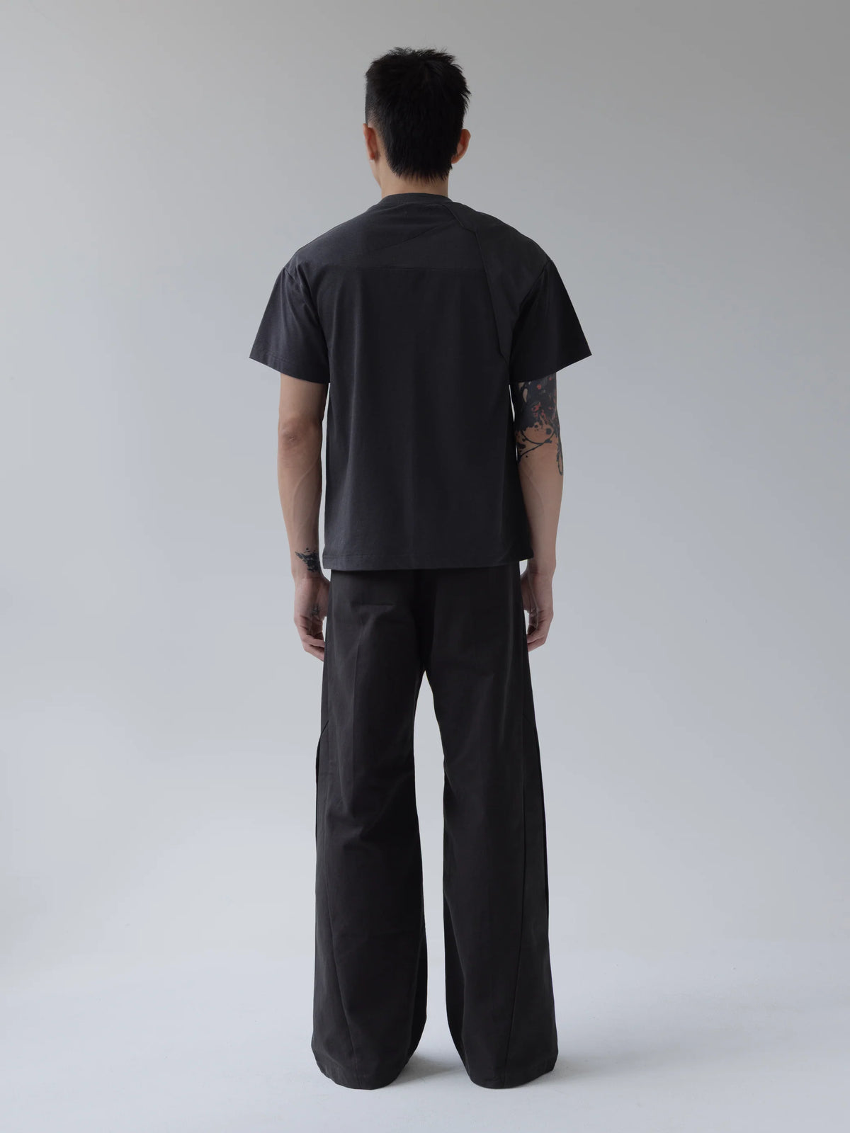 LV2 EXO T-SHIRT Y BLACK