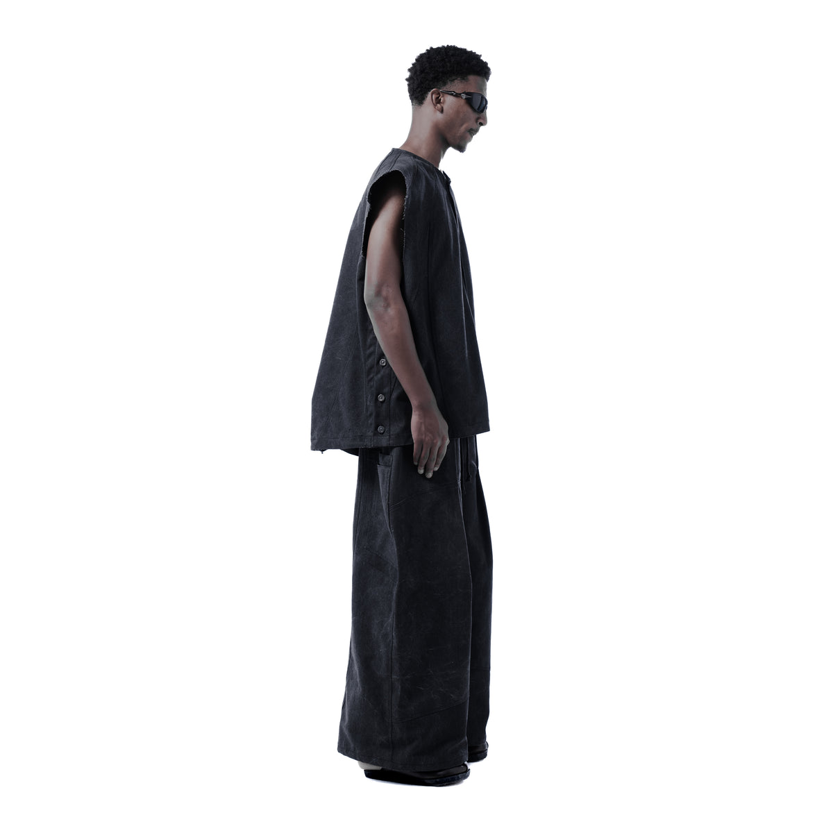 M-EX VEST - BLACK