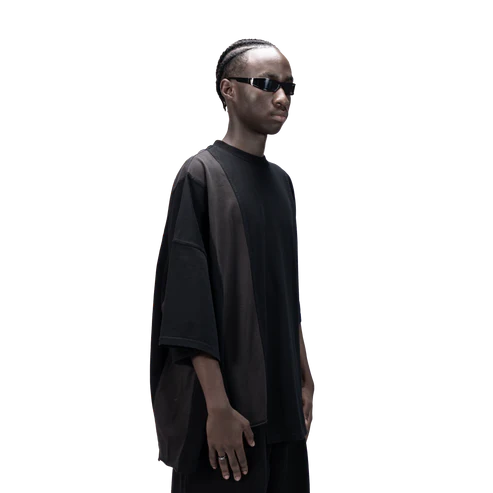 ASYMMETRICAL T-SHIRT - BLACK