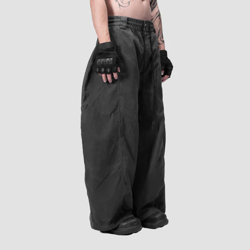 SPLIT CURVE PANTS - GREY