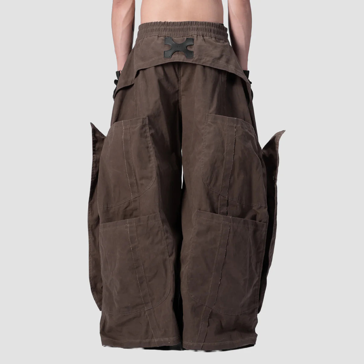 DOUBLE LAYERED PANTS - BROWN