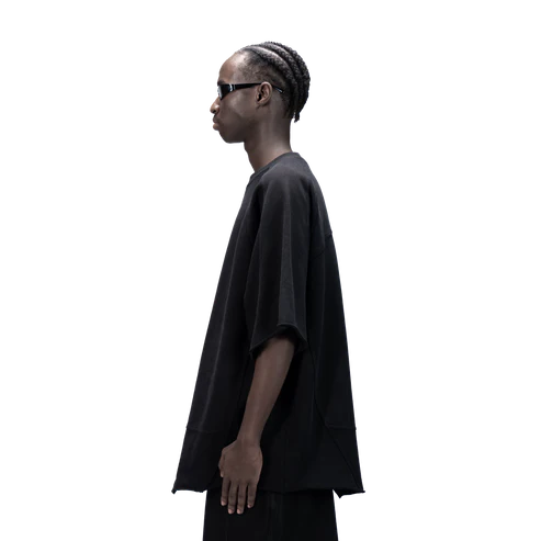 626 BAT PANEL T-SHIRT - BLACK