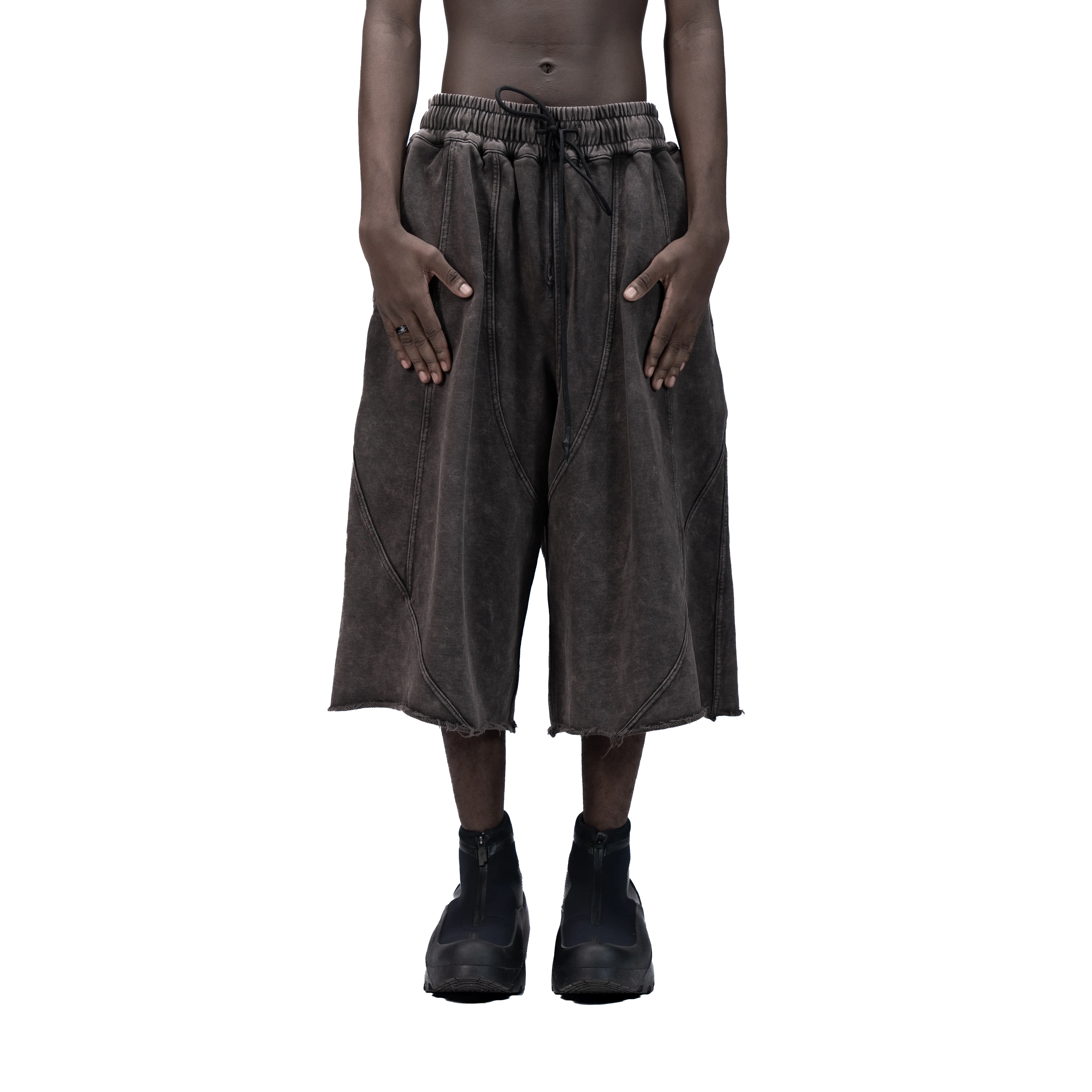 626 BAT PANEL JORTS - GREY