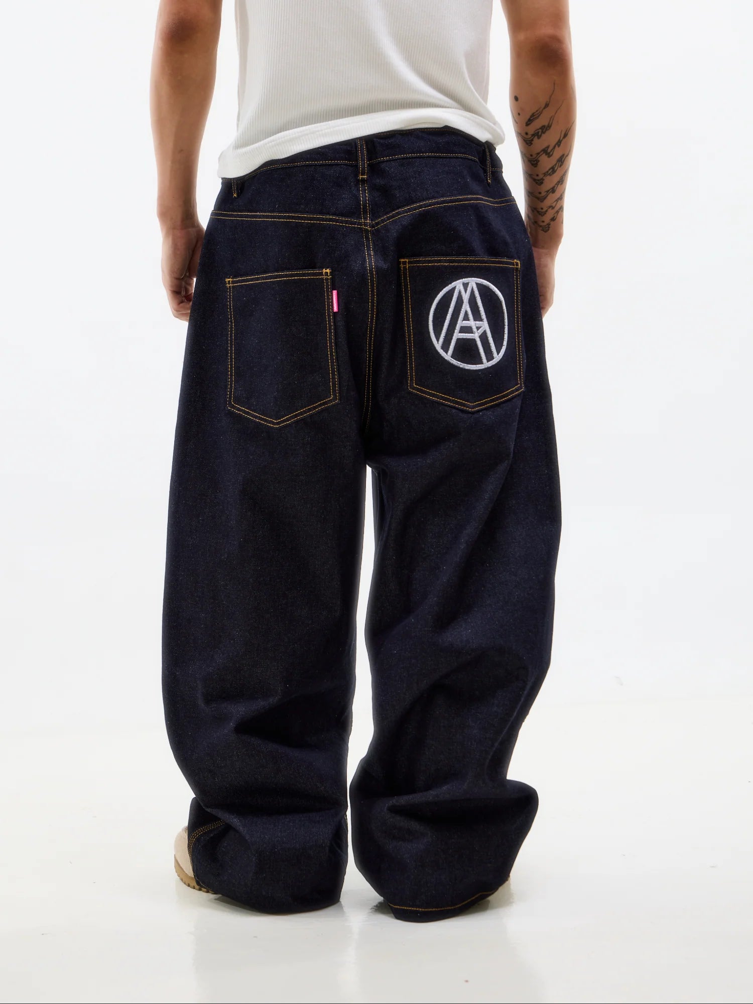 HEAR ME PERFECT JEANS