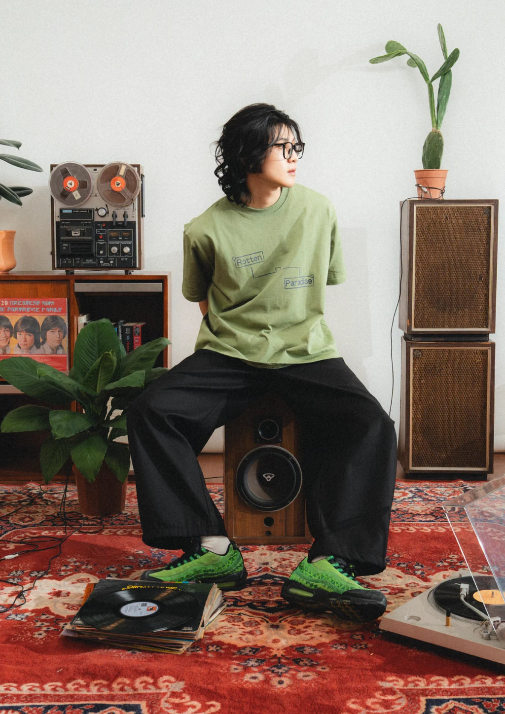 FREQUENCY CROPPED TEE