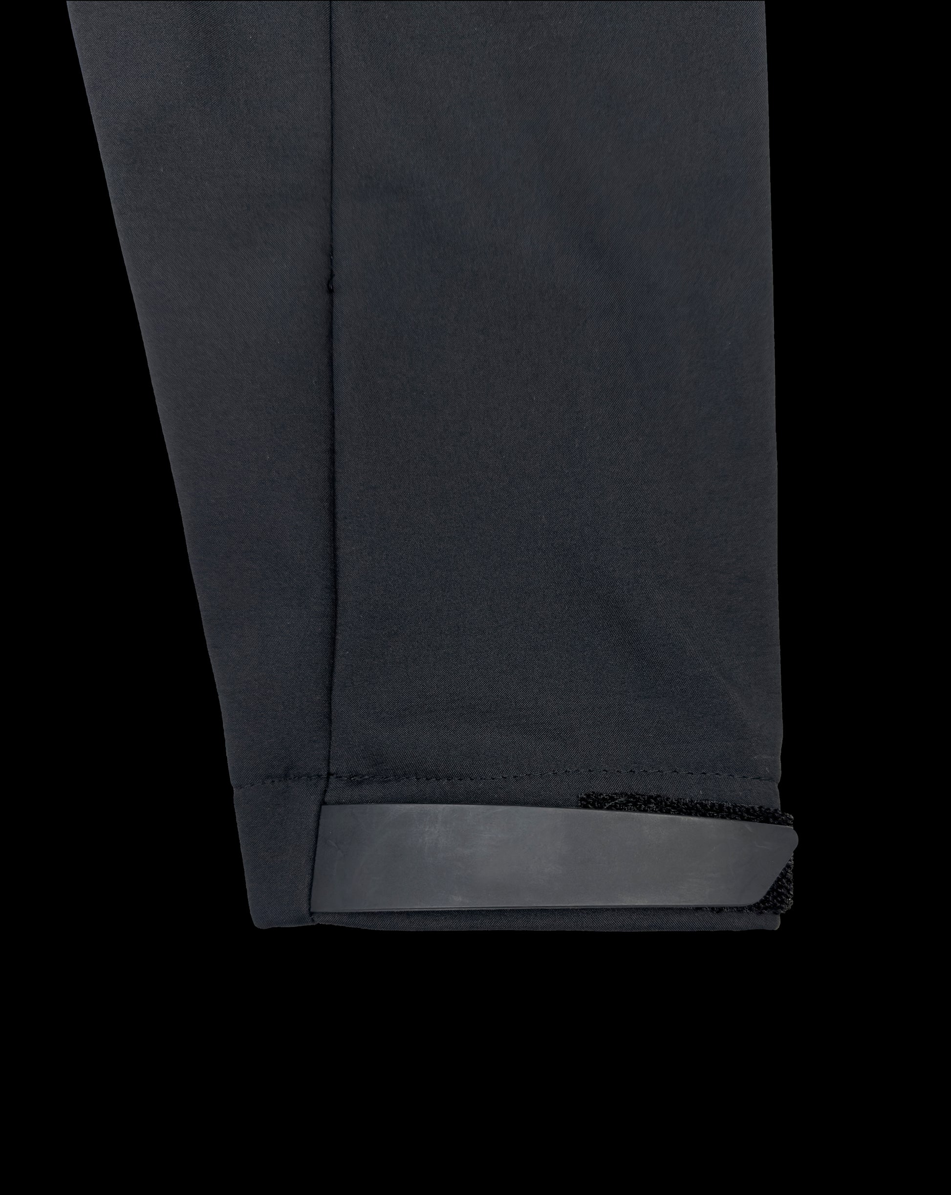 NOTINLIST LV.1 Shell Jacket Dark Y