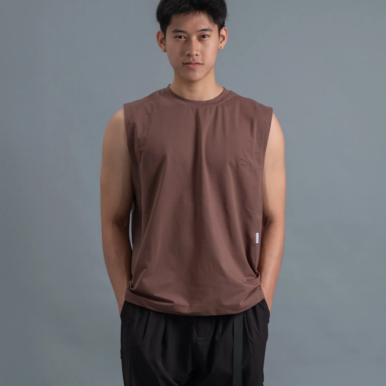 SLEEVELESS 2-TONE MAROON