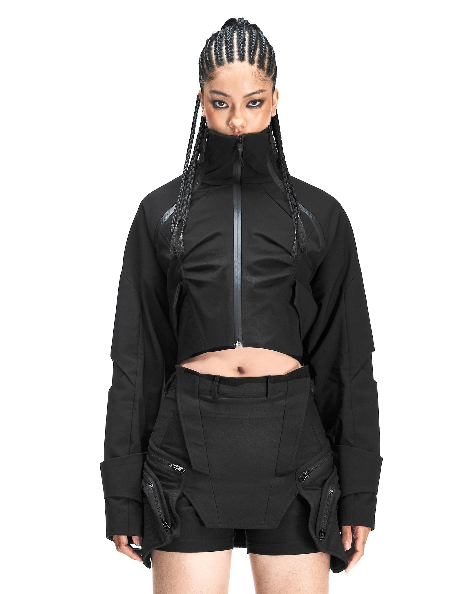 XIRVA CROPPED JACKET BLACK