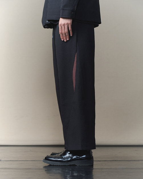 WANDERER GRID PANTS BLACK
