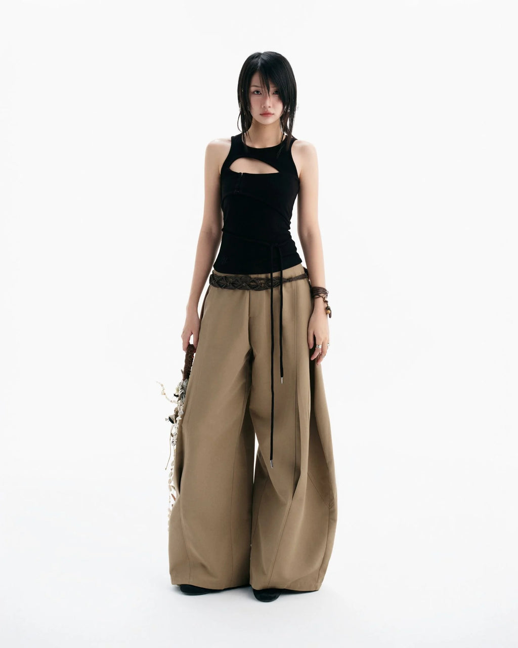 CONRAD SLEEVELESS TOP BLACK