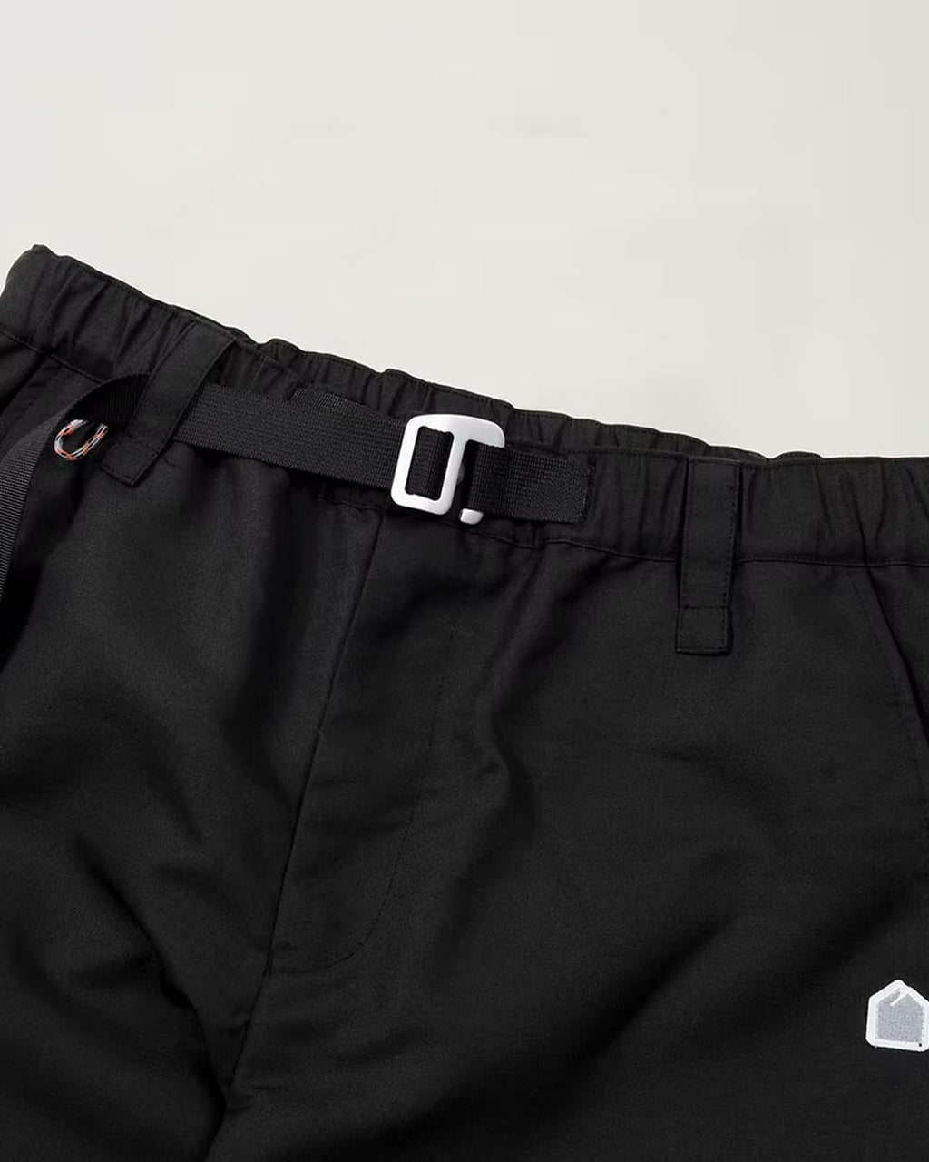 PEAK CHINO ASH BLACK