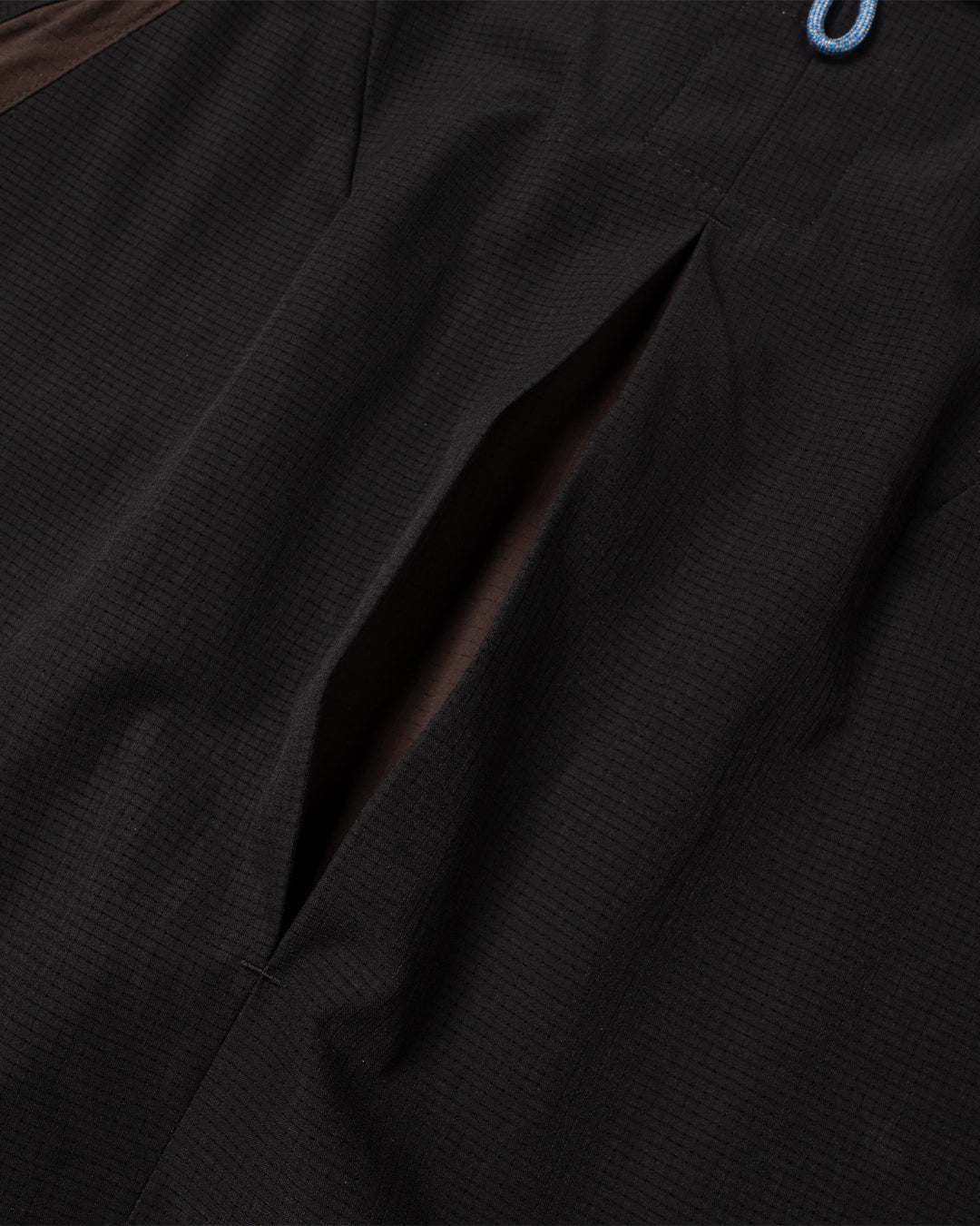 EXPLORER AIR SHIRT BLACK
