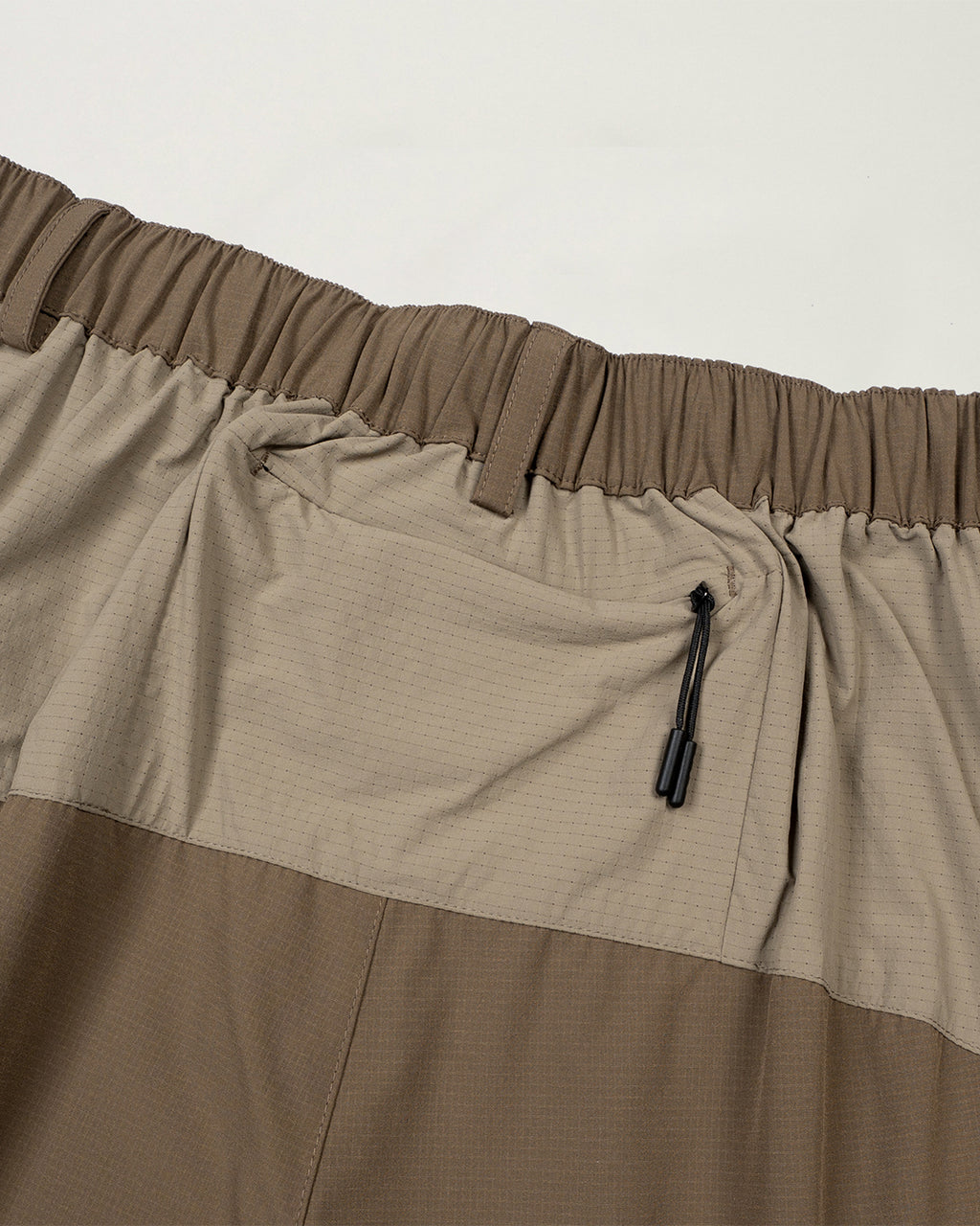 GOOD 5” SHORTS MUD BROWN