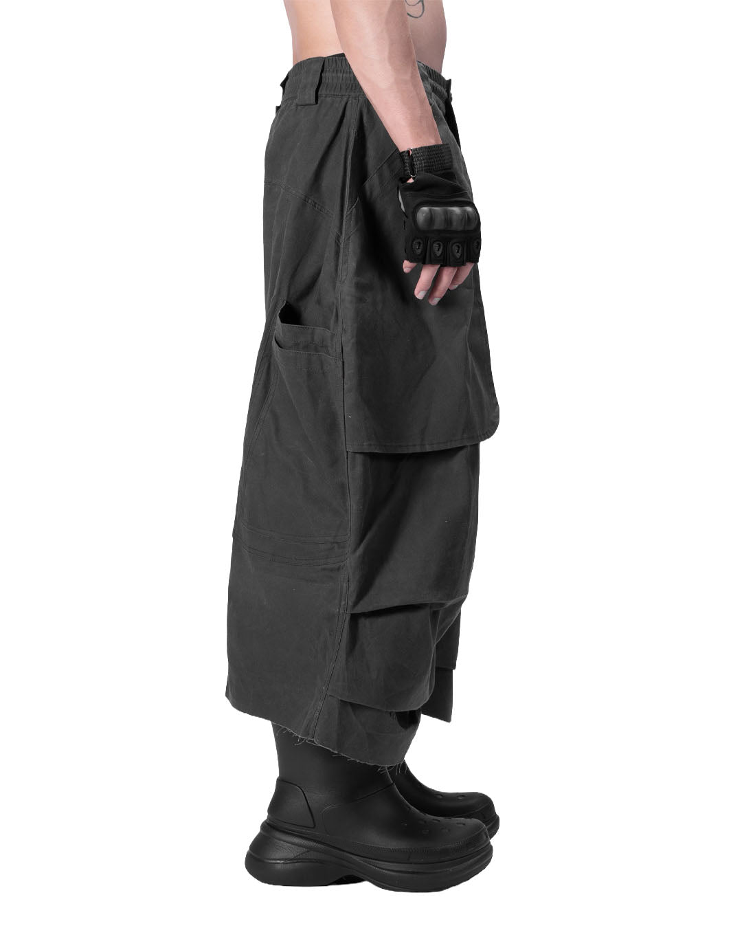 KNEE PLEATED JORTS - GREY
