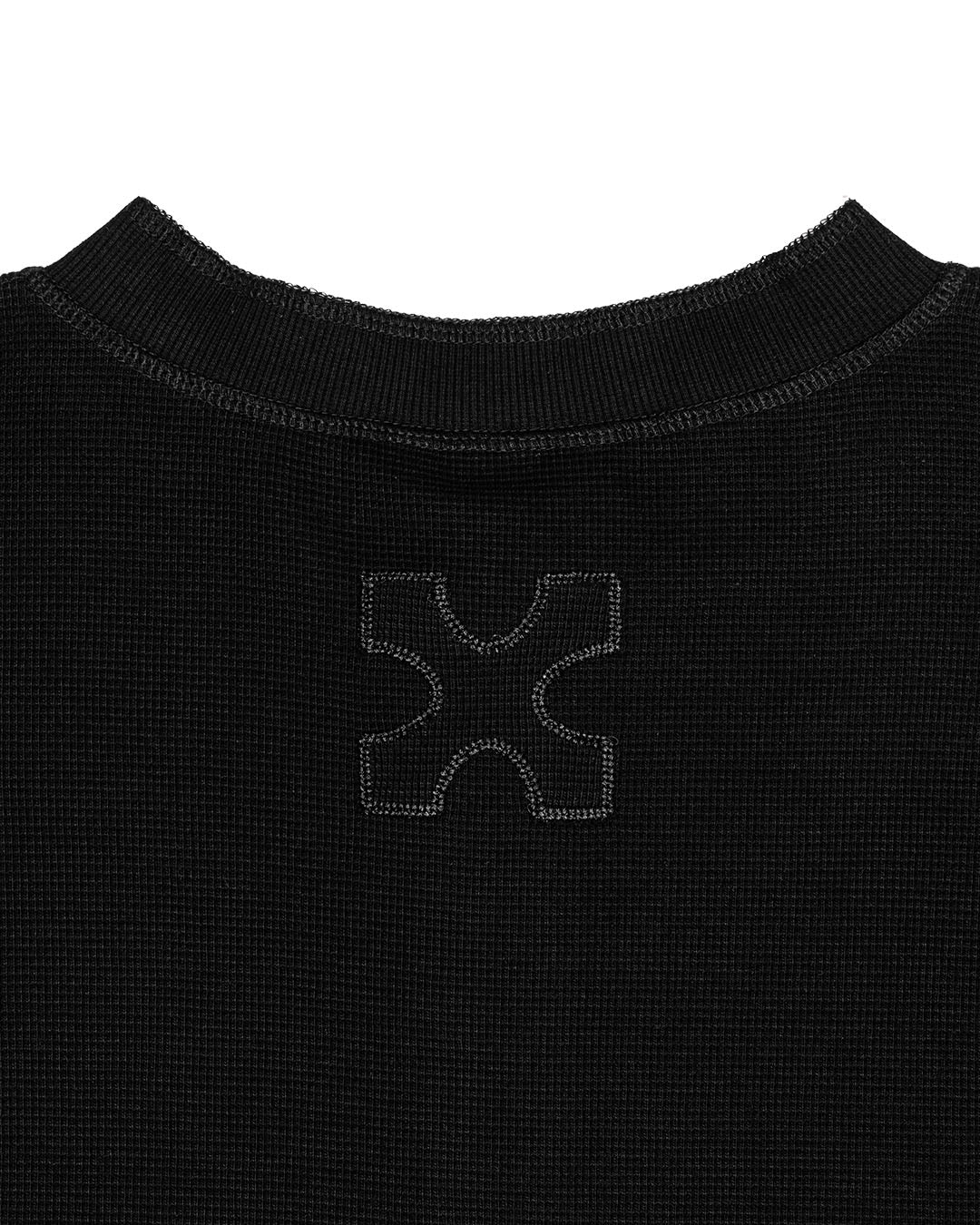 626 HENLEY L-S SHIRT - BLACK