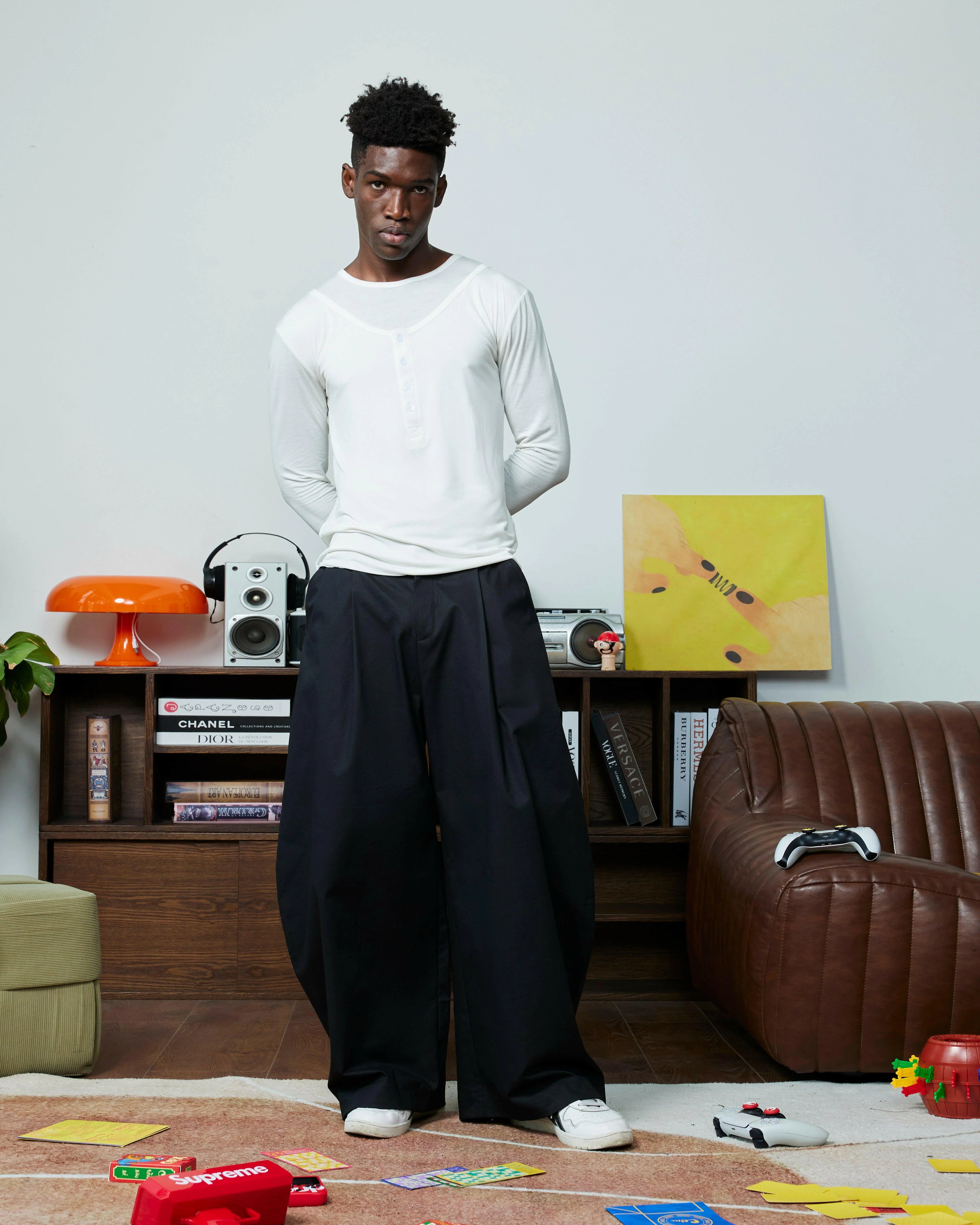 KHAKI PANTS BLACK